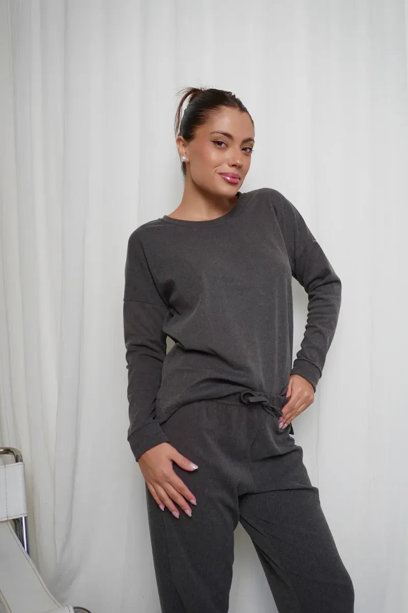 Pijama Velvet Liso Gris Oscuro - Imagen 7